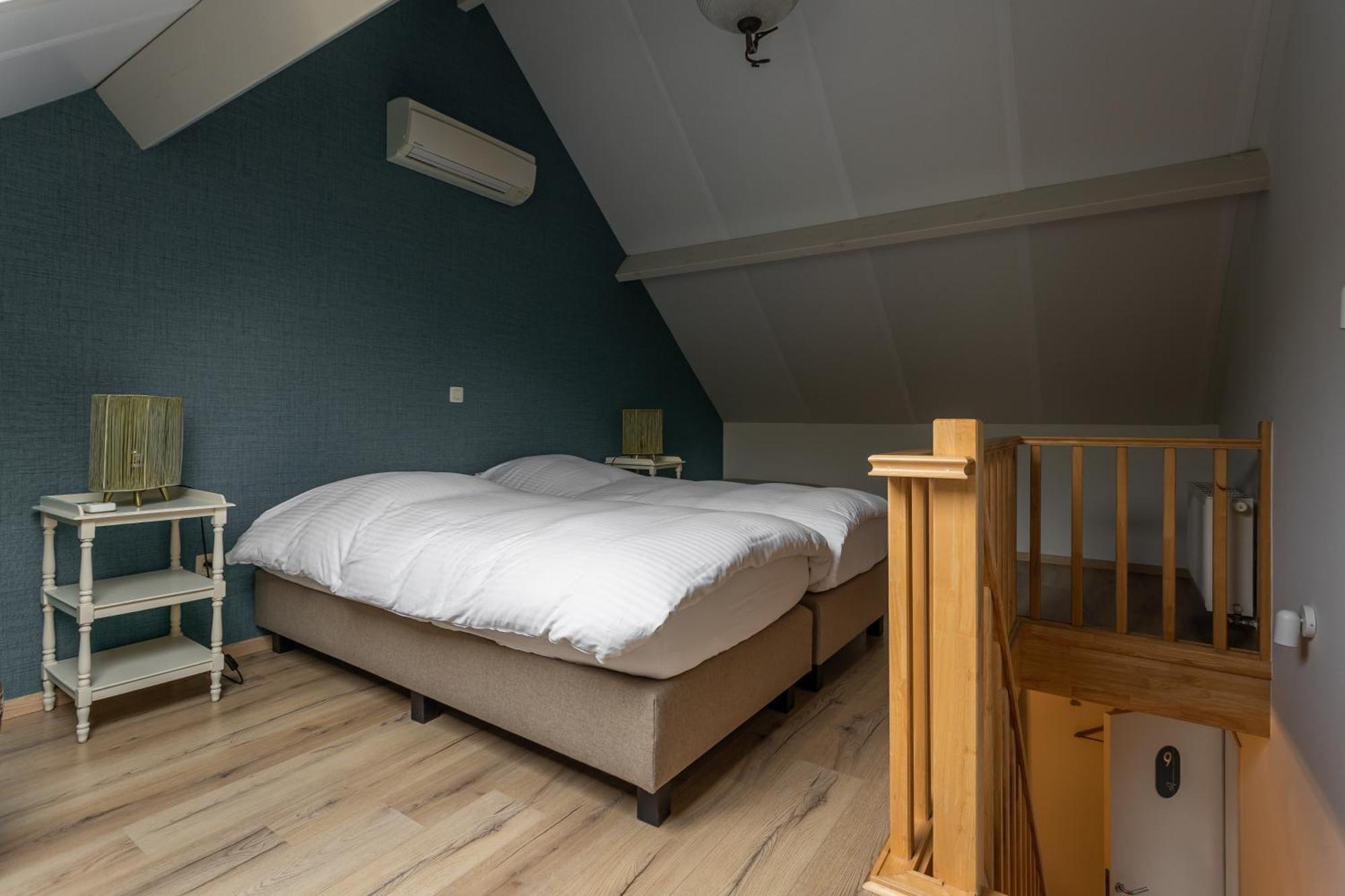 B&B De Floreffe Pelt ภายนอก รูปภาพ